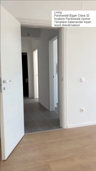 Lacul Straulesti, Mall Colosseum,